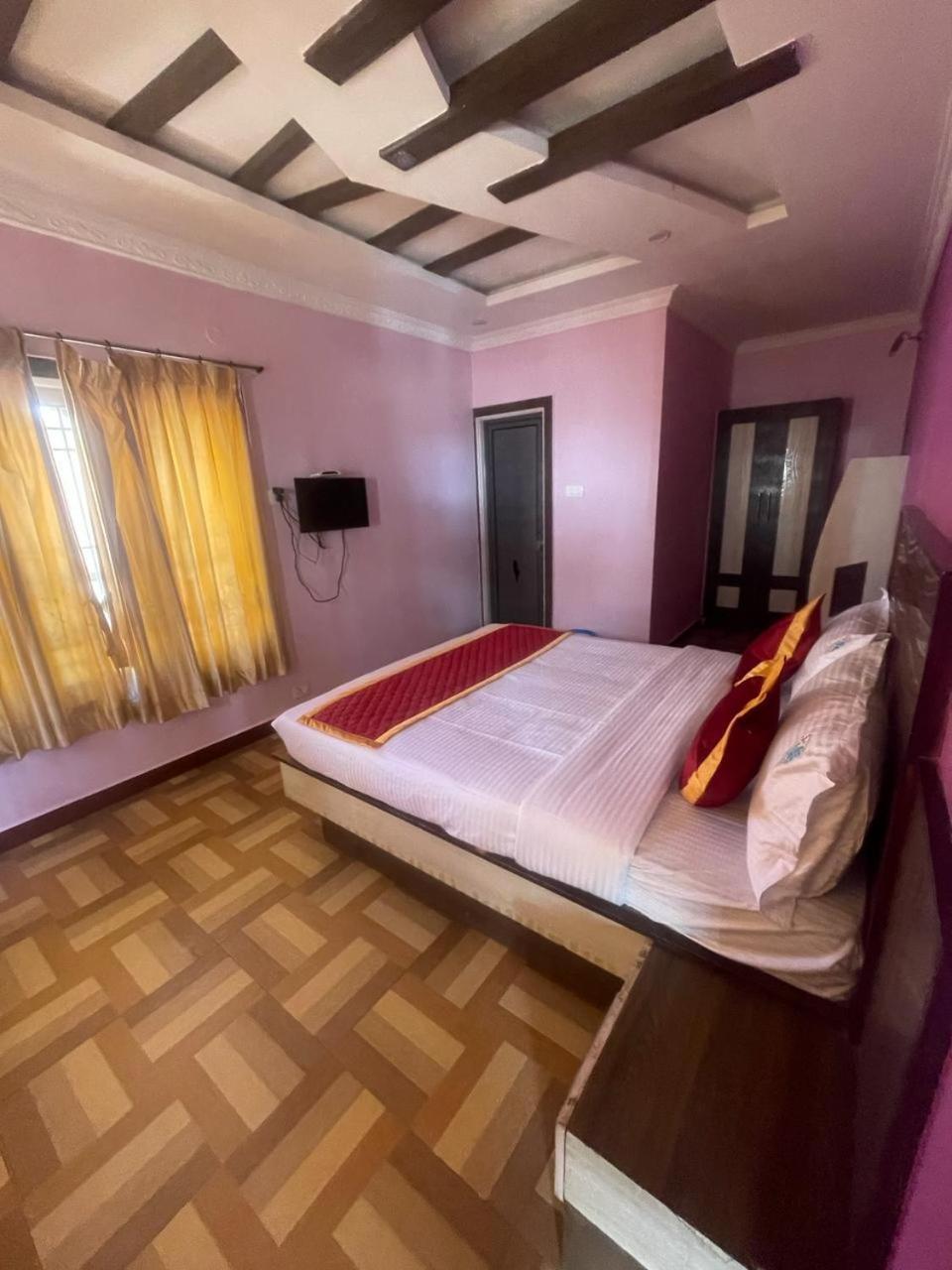 Ooty Vpr Residency Hotel ภายนอก รูปภาพ