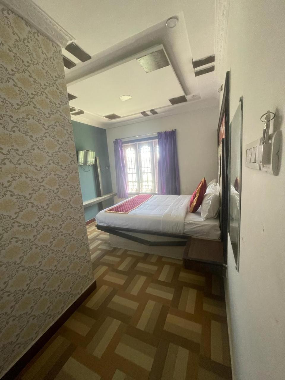 Ooty Vpr Residency Hotel ภายนอก รูปภาพ