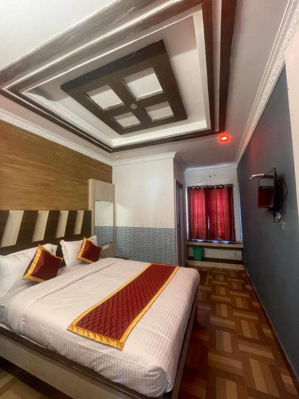 Ooty Vpr Residency Hotel ภายนอก รูปภาพ